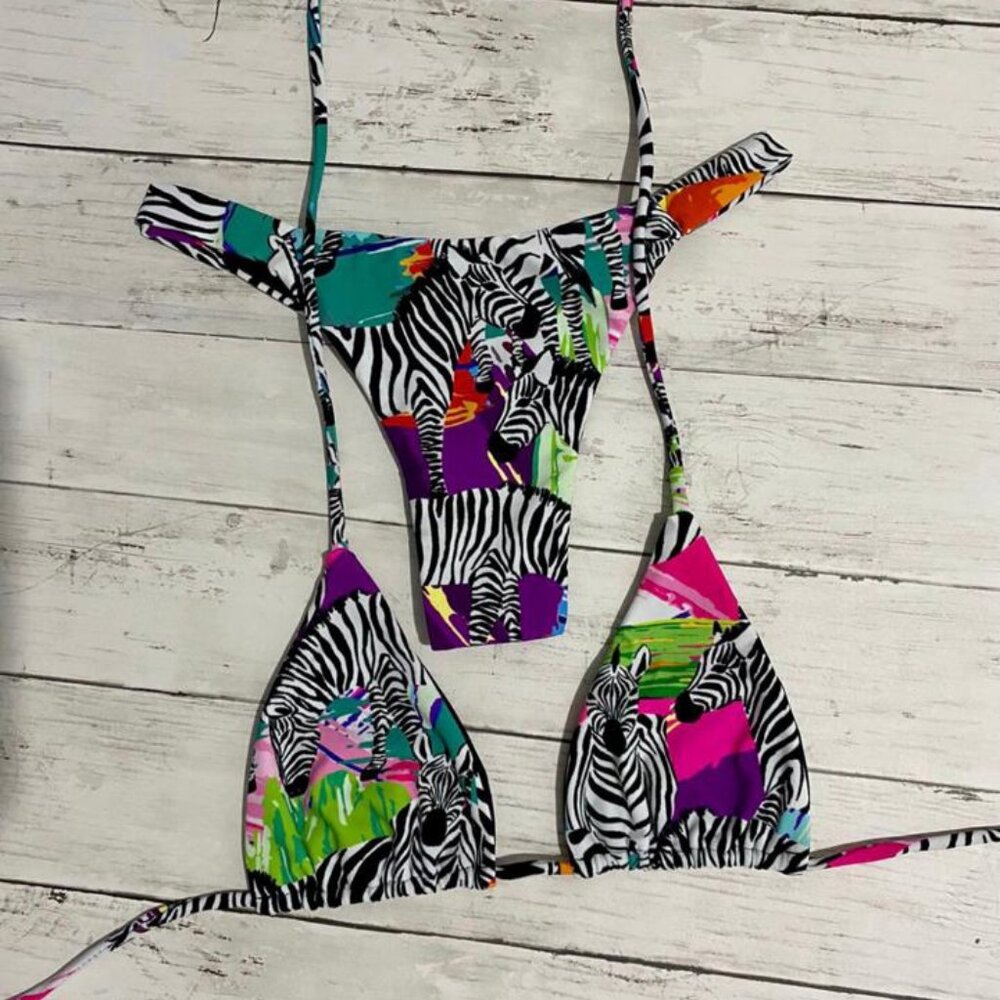 BIKINI